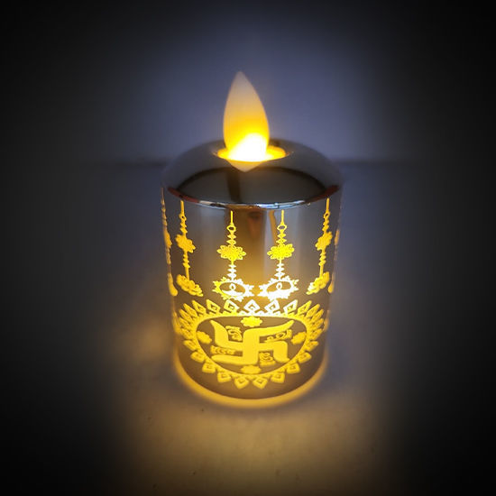 Picture of Swastika Candle 3 Gods W/Swinging Flame