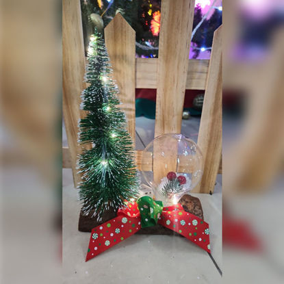 Picture of Xmas Tree Bulb Light